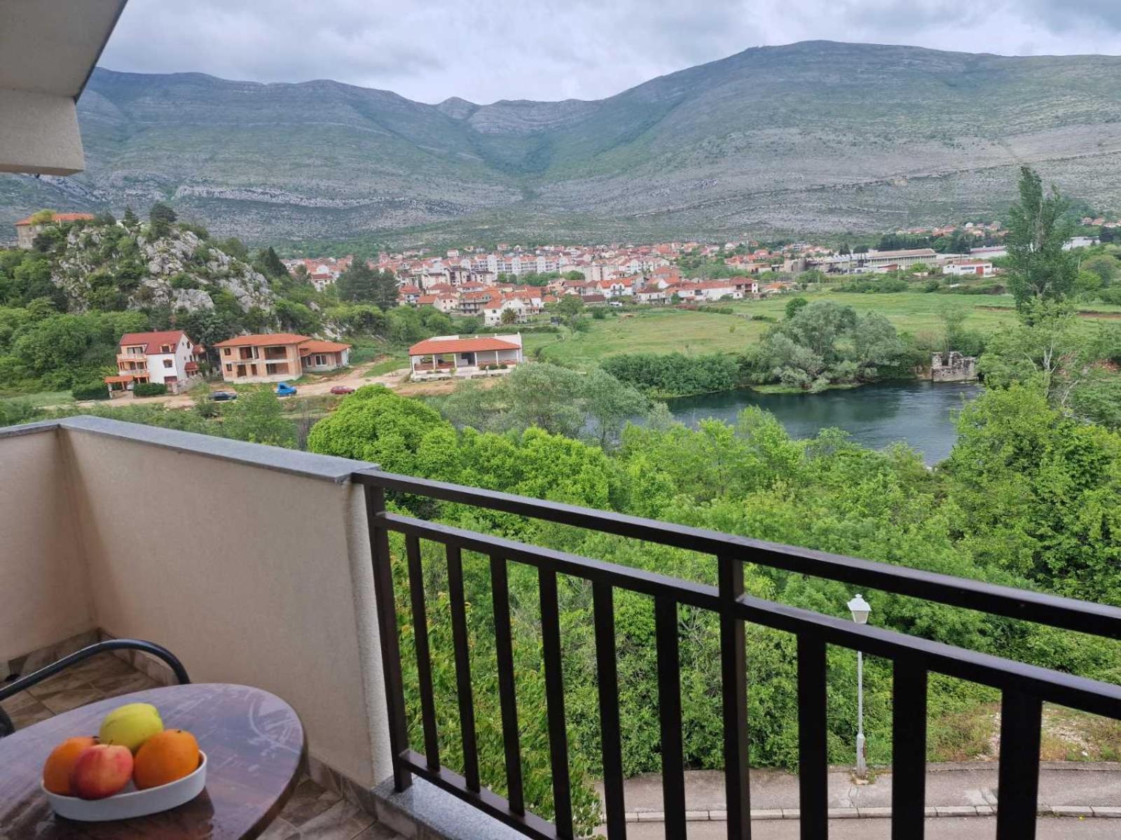 Studio Apartmani Milovic Τρέμπινιε Εξωτερικό φωτογραφία